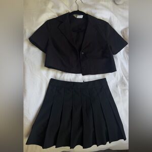 ARITZIA Sunday Best crop Tuesday button down (+pleated skirt set)